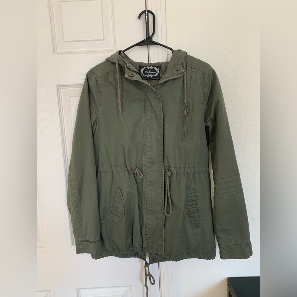 Army green jacket Ambiance brand size Large women’s